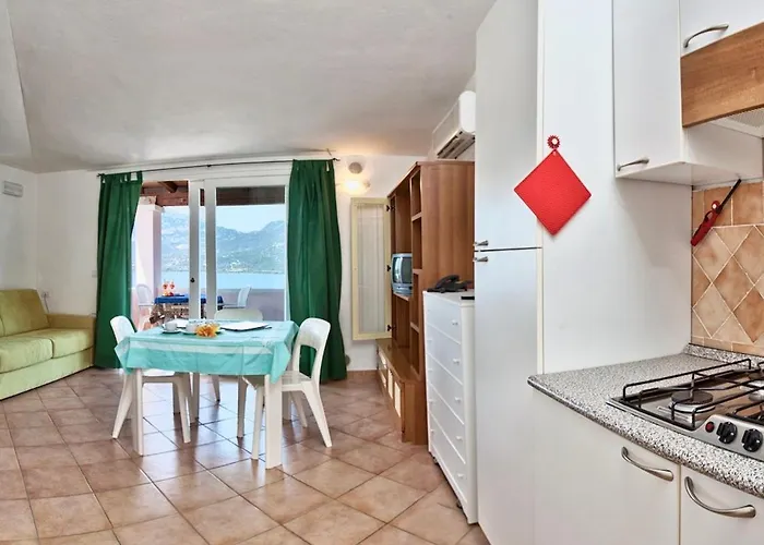 Aparthotel Isa-residence With Swimming-pool In At Only 500 M From The 3*