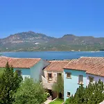 Isa-residence With Swimming-pool In At Only 500 M From The Lejlighedshotel 3*