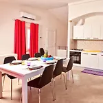 Isa-residence With Swimming-pool In At Only 500 M From The 3* بورتو روتوندو