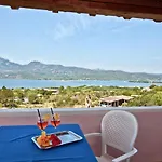 Isa-residence With Swimming-pool In At Only 500 M From The Lejlighedshotel