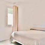 Isa-residence With Swimming-pool In At Only 500 M From The Aparthotel Porto Rotondo