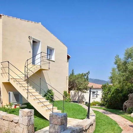 Isa-residence With Swimming-pool In At Only 500 M From The