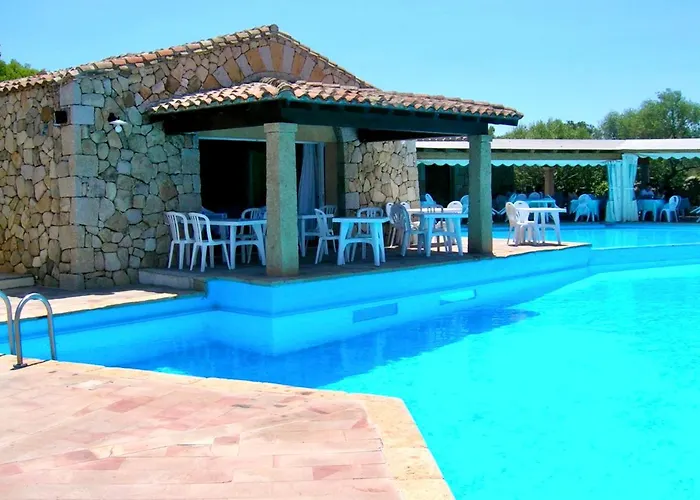 Isa-residence With Swimming-pool In At Only 500 M From The
